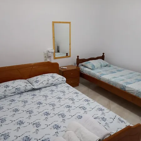Isufi Guest house